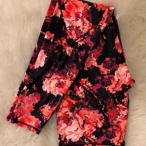 Fabletics leggings floral